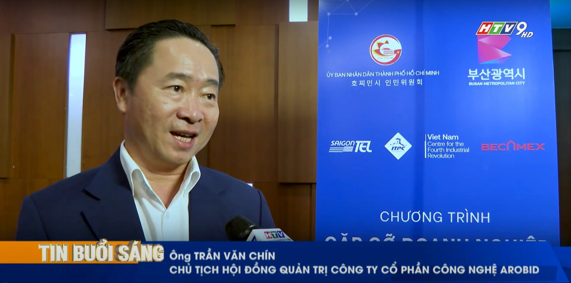 Ông Trần Văn Chín – Chủ tịch HĐQT Arobid trả lời phỏng vấn tại chương trình.